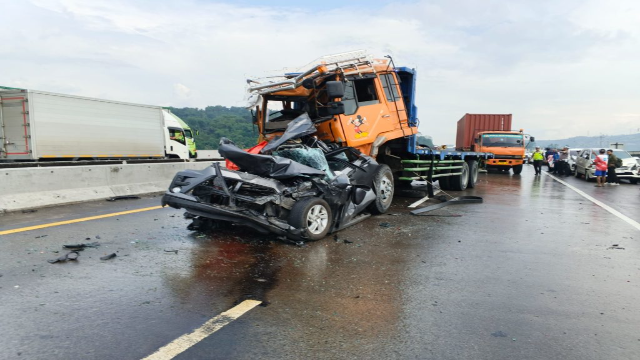 Tragedi Fatal Tol Cipularang KM 112: Kronologi